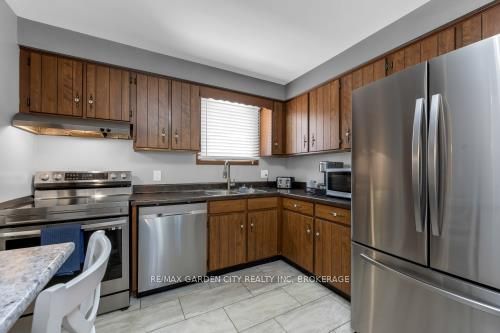 54 Crestcombe Road, St. Catharines, ON L2S 2J4 photo 5
