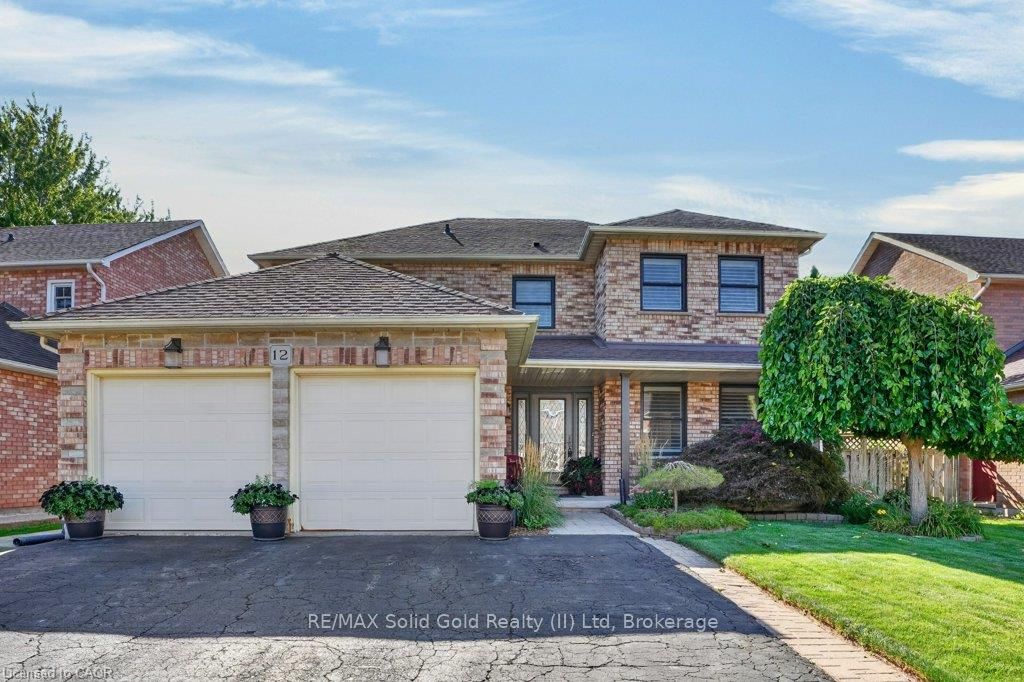 12 Beasley Crescent, Cambridge, ON N1T 1J9