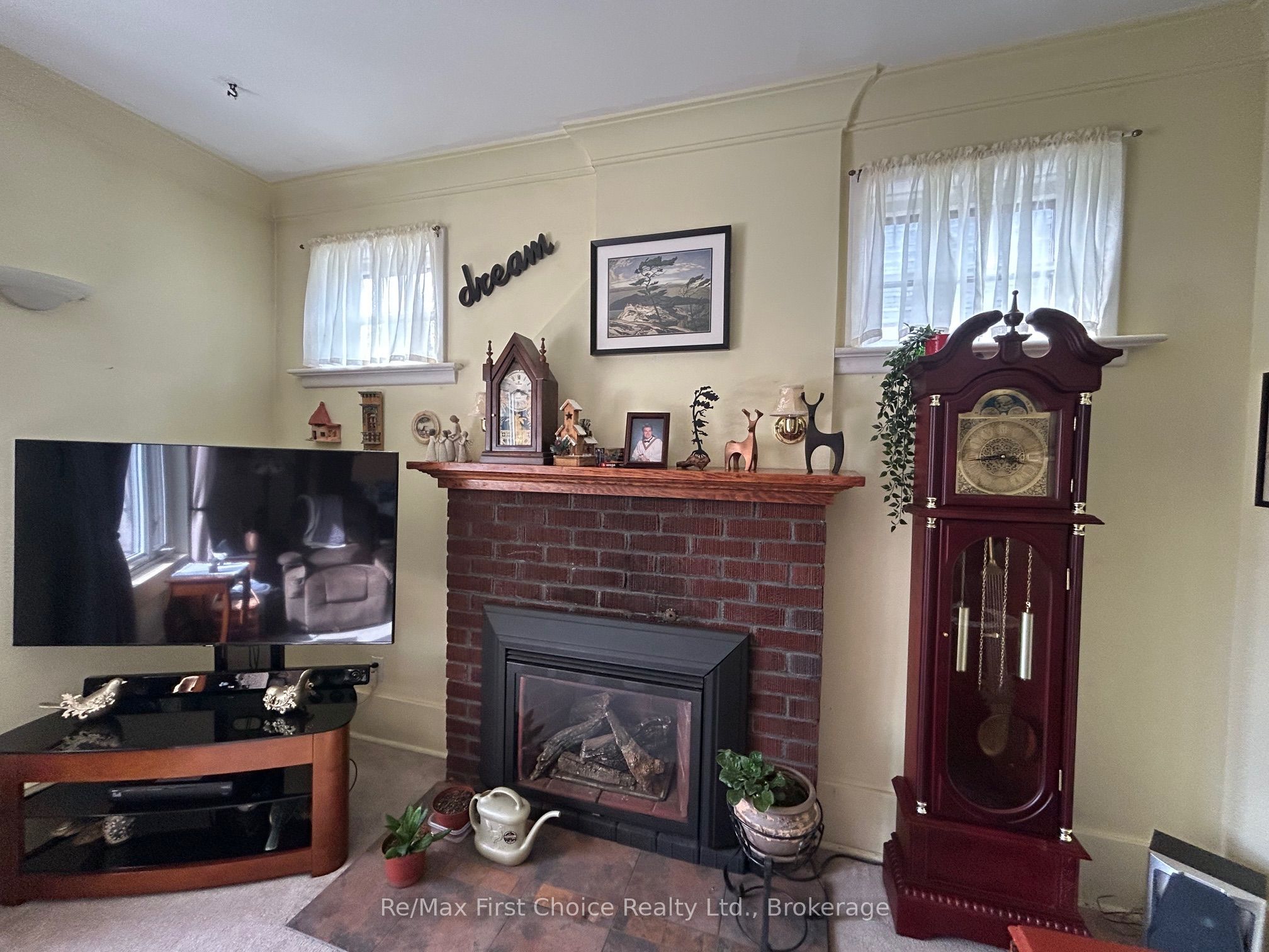 245 Francis Street W, Thunder Bay, ON P7E 4C1 photo 5