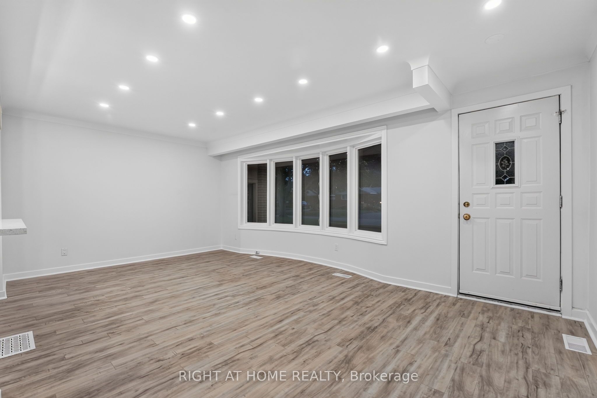 19 Brentwood Drive, St. Catharines, ON L2M 4M1 photo 5