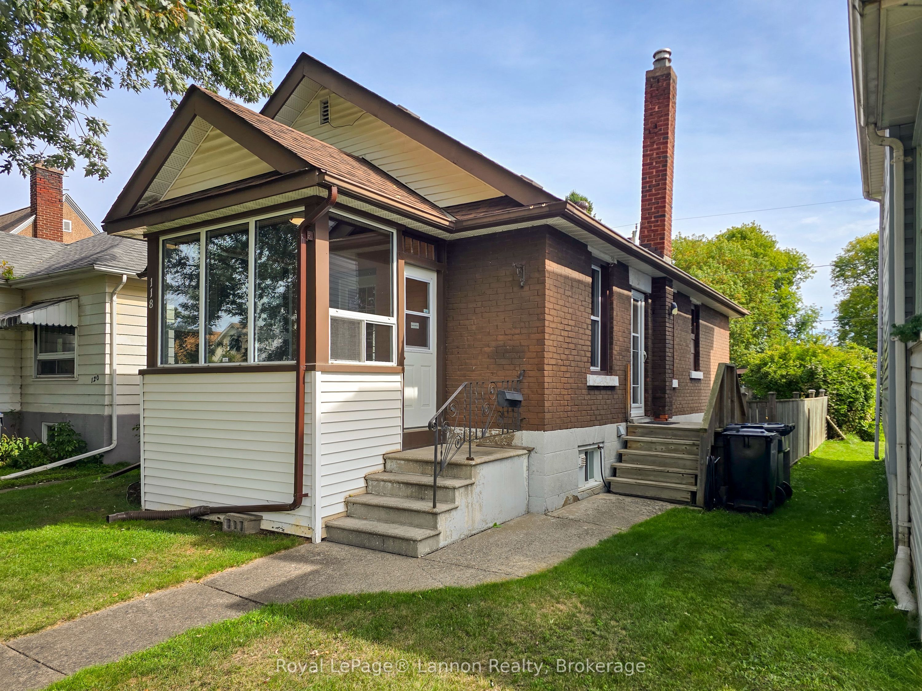 118 Franklin Street N, Thunder Bay, ON P7C 4H8