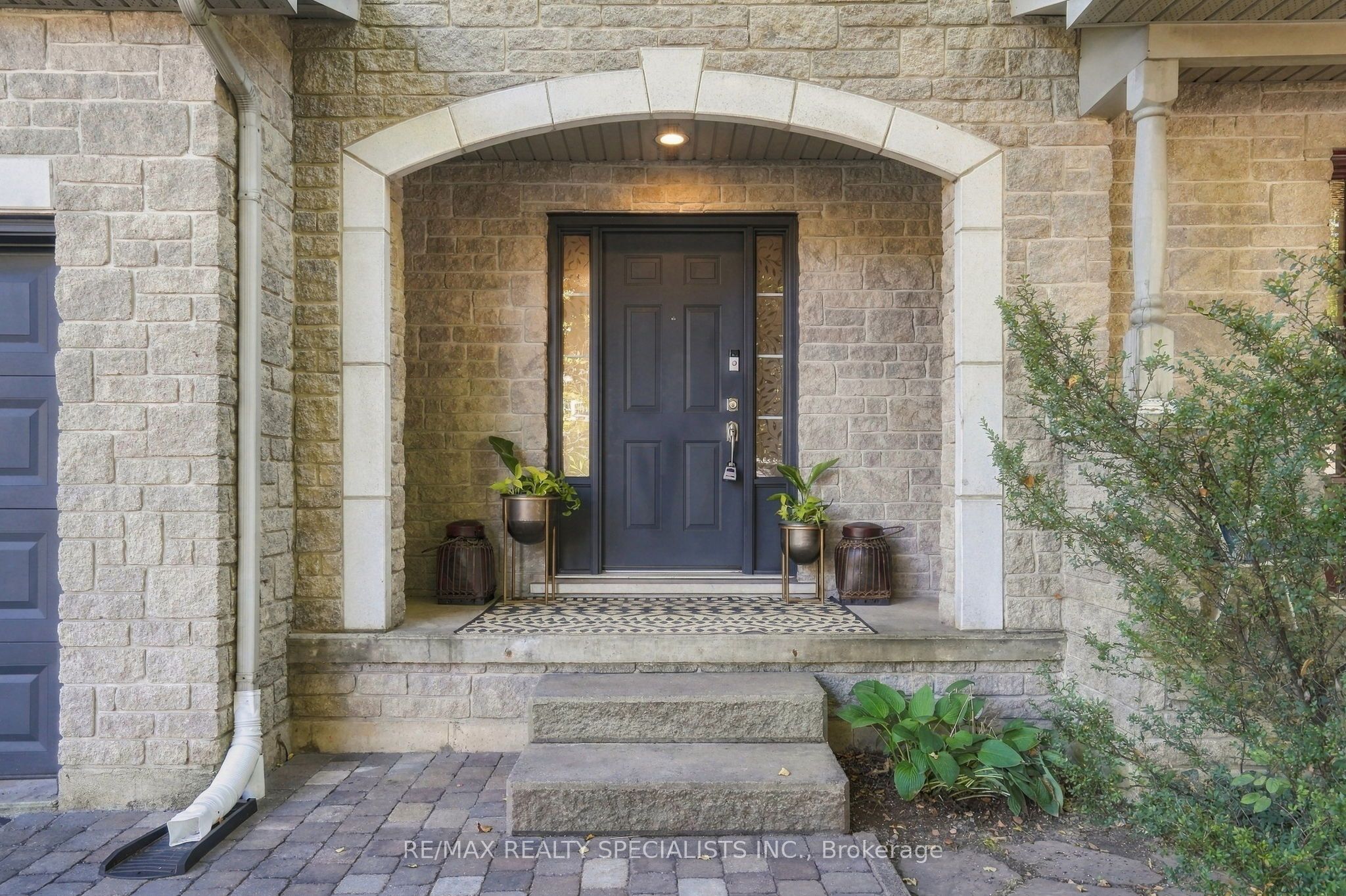 90 Foxborough Drive, Hamilton, ON L9G 4Z1 photo 4