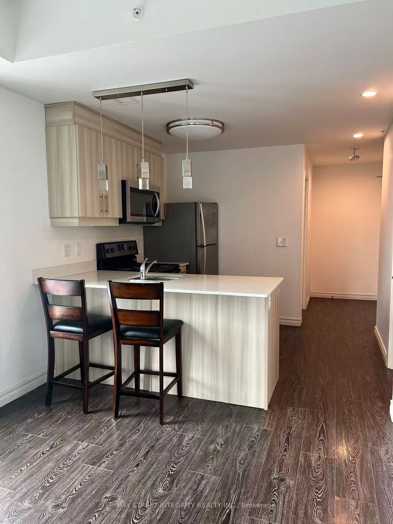 158 King Street 906, Waterloo, ON N2J 0E5 photo 5