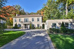 38 Saintfield Avenue, Toronto, ON M3C 2M6