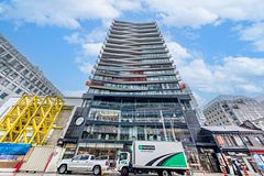 215 Queen Street W 1405, Toronto, ON M5V 0P5