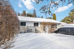 44 Addison Crescent, Toronto, ON M3B 1K8