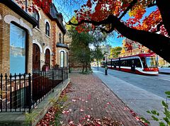 167 Carlton Street, Toronto, ON M5A 2K3