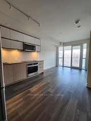10 Deerlick Court 514, Toronto, ON M3A 0A7