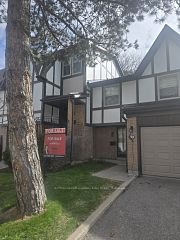 108 English Ivy Way, Toronto, ON M3H 3M4