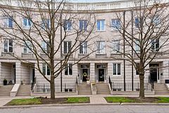 220 Walmer Road, Toronto, ON M5R 3R7