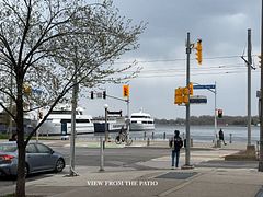 600 Queens Quay West 106, Toronto, ON M5V 3M3