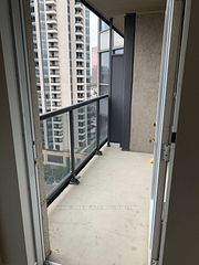 10 Northtown Way 1309, Toronto, ON M2N 7L4