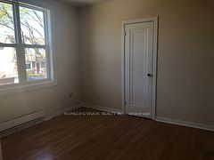 421 Sutherland Drive 2, Toronto, ON M4G 1K4
