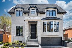 34 Wigan Crescent, Toronto C06, ON M3H 3A4