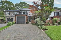 97 Bocastle Avenue, Toronto, ON M4N 2S5