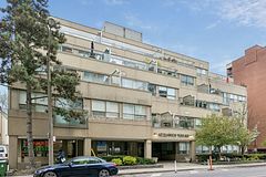 111 Merton Street 303, Toronto, ON M4S 3A7