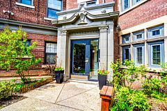 48 Lawton Boulevard 15, Toronto, ON M4V 1Z5