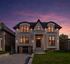 205 Northwood Drive, Toronto, ON M2M 2K5