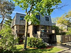7 Vale Carse Way 24, Toronto, ON M2R 3H4