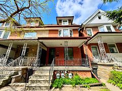 216 Montrose Avenue, Toronto, ON M6G 3G7