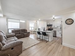 20 Edgecliff Golfway 1603, Toronto, ON M3C 3A4