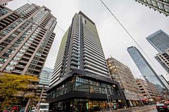 770 Bay Street 808, Toronto, ON M5G 0A6