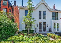 47 Walker Avenue, Toronto, ON M4V 1G3