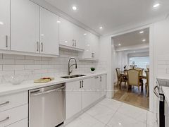 296 Torresdale Avenue 2, Toronto, ON M2R 3N3