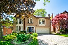 11 Riderwood Drive, Toronto, ON M2L 2X4