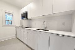110 Wellesley Street E 508, Toronto, ON M4Y 1J1