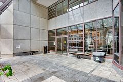 1001 Bay Street 1408, Toronto, ON M5S 3A6