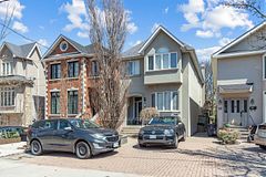 21 Hadley Road, Toronto, ON M4S 2N8