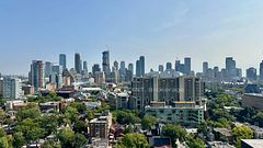 666 Spadina Avenue 2512, Toronto, ON M5S 2H8