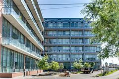 5 Hanna Avenue 414, Toronto, ON M6K 1W8
