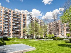 650 Lawrence Avenue W 336, Toronto, ON M6A 3E8