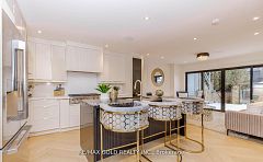 786 Euclid Avenue, Toronto, ON M6G 2V4
