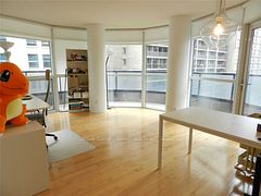 21 Carlton Street 705, Toronto, ON M5B 1L3