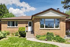 308 Hendon Avenue #bsmt, Toronto, ON M2M 1B2
