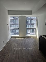 327 King Street W 2205, Toronto, ON M5V 1J5