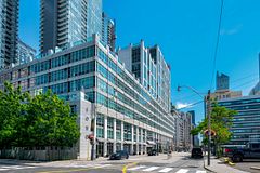 350 Wellington Street W 214, Toronto, ON M5V 3W9