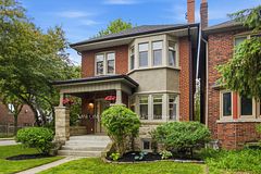 73 Florence Avenue, Toronto, ON M2N 1G2