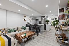 157 Dovercourt Road Bsmt, Toronto, ON M6J 3C6
