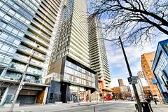 28 Wellesley Street E 1704, Toronto, ON M4Y 0C4