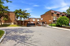 69 Godstone Road 118, Toronto, ON M2J 3C8