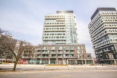 128 Fair View mall Drive 101, Toronto, ON M2J 0E8