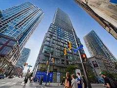101 Peter Street 3906, Toronto, ON M5V 2G9