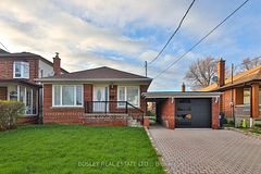 136 Regina Avenue Basement, Toronto, ON M6A 1R7