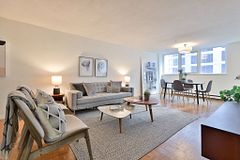 360 Bloor Street E 1007, Toronto, ON M4W 3M3