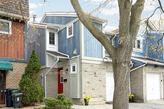 6 Snapdragon Drive, Toronto, ON M2J 4X6