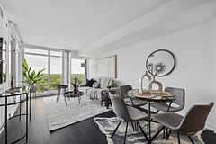 72 Esther Shiner Boulevard 2108, Toronto, ON M2K 0C4